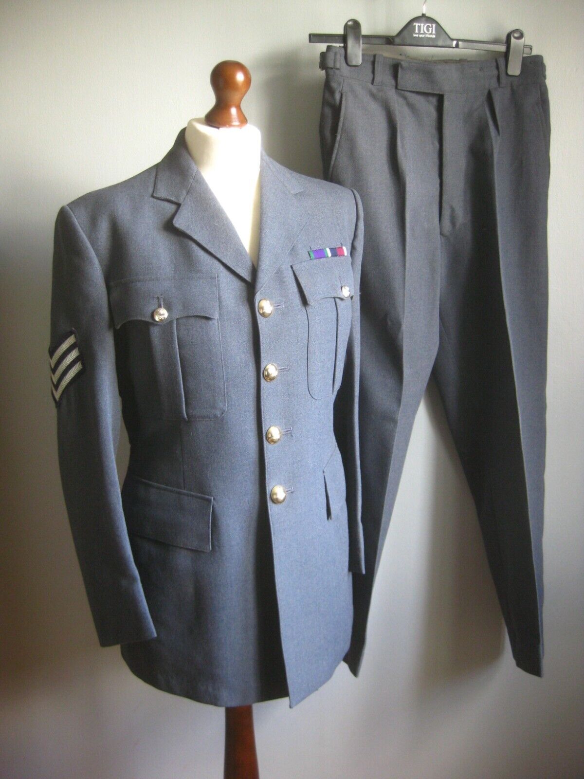 British Army RAF SUIT No1 Dress Uniform Jacket Trousers size 26 chest 38 W28 L28
