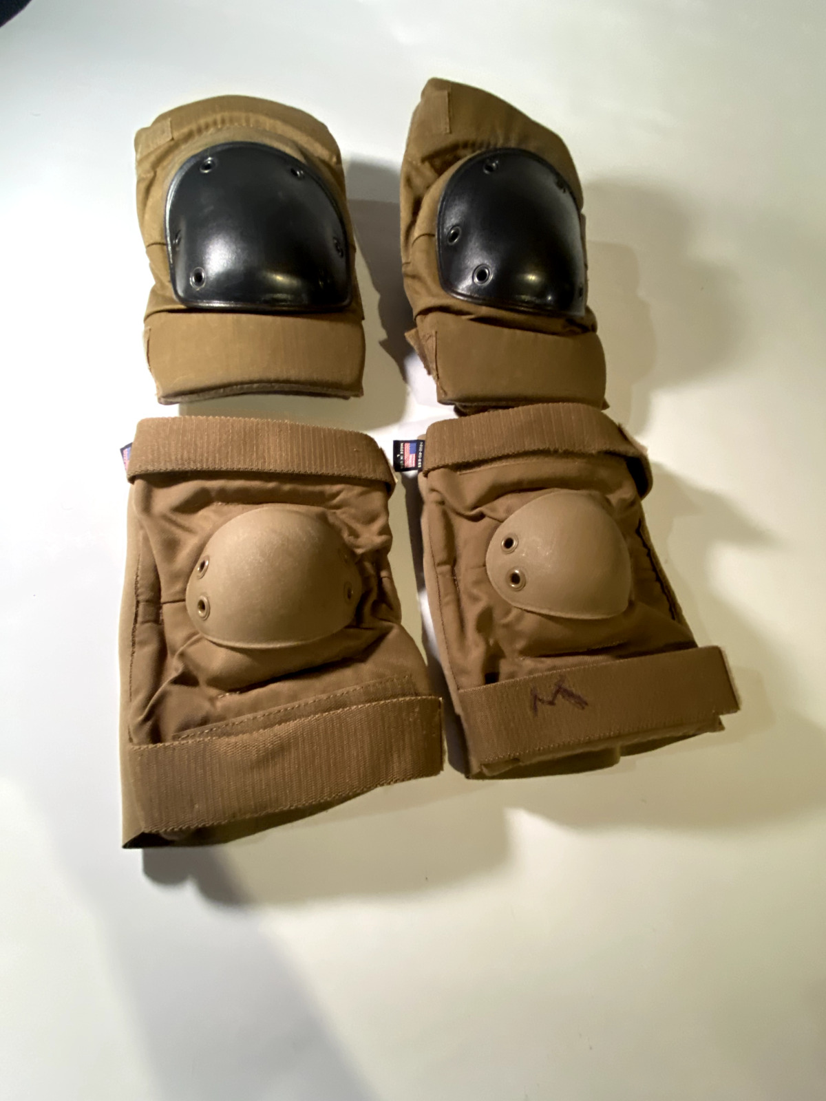 US Military Army Knee & Elbow Pads Coyote Brown / Black - Size Large