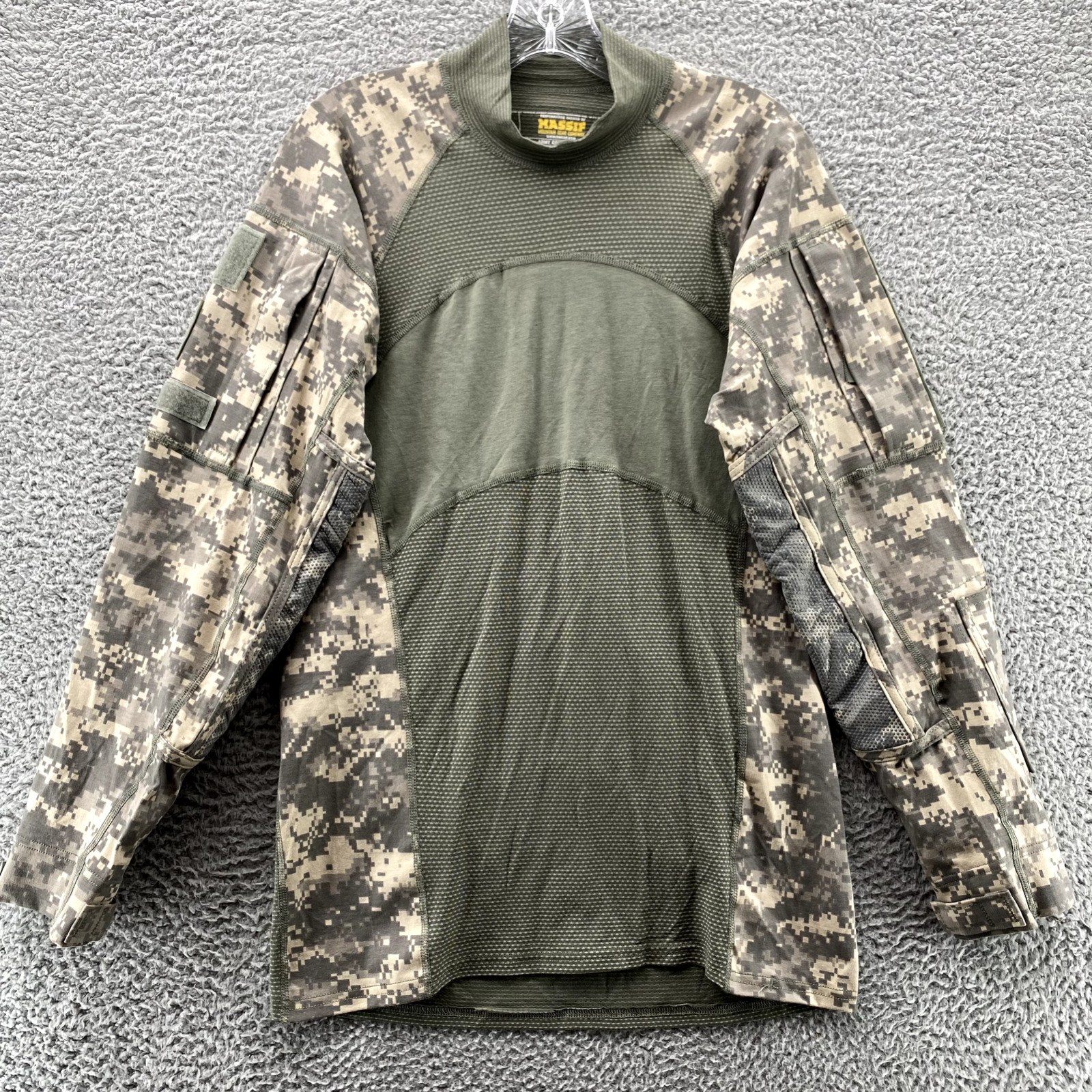 US MILITARY Small Camo Army Combat Performance Shirt  Massif Mountain Gear S Men