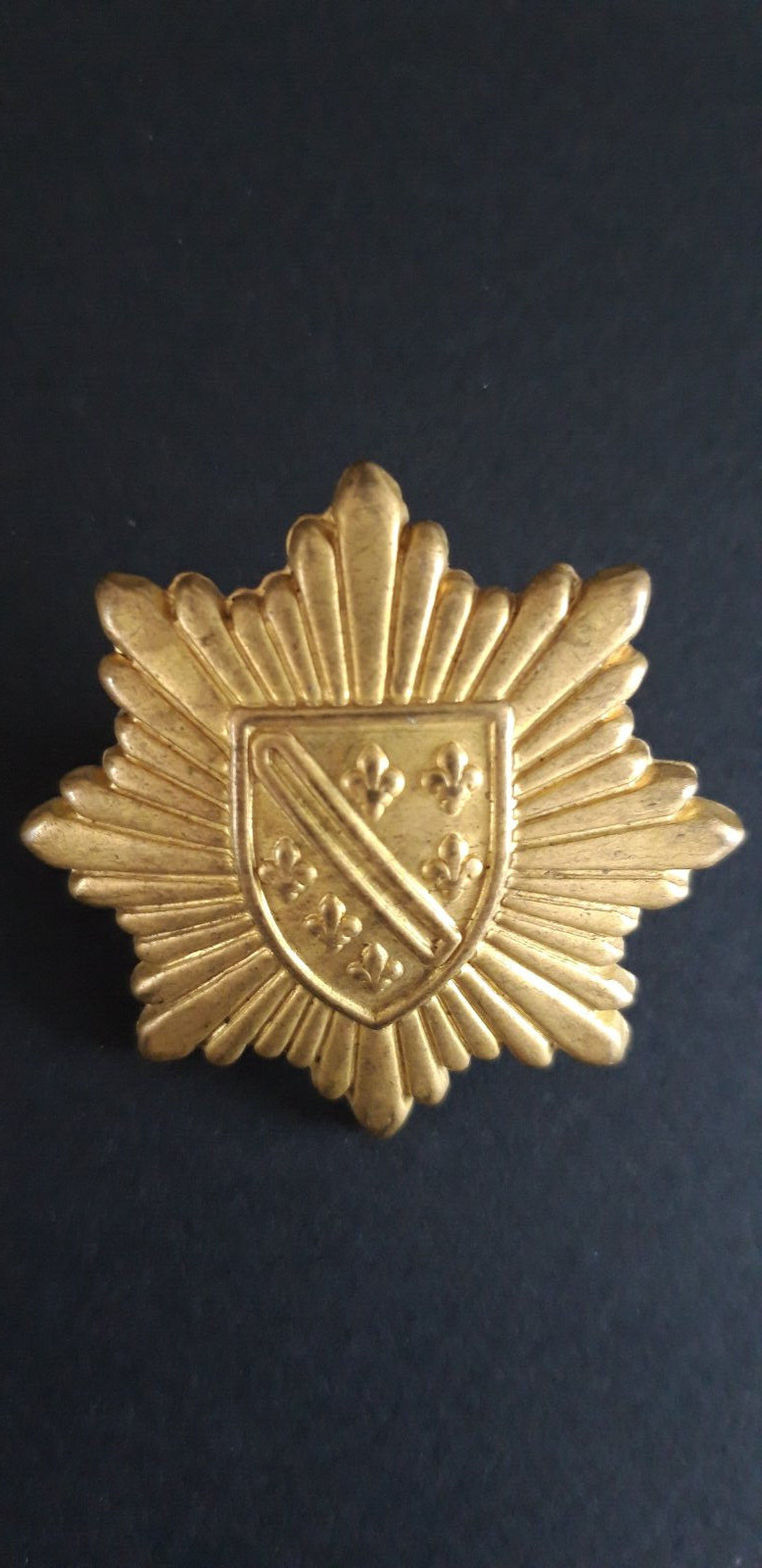 Wartime Bosnian Army (ARBiH) Police Hat Badge 1992-1995
