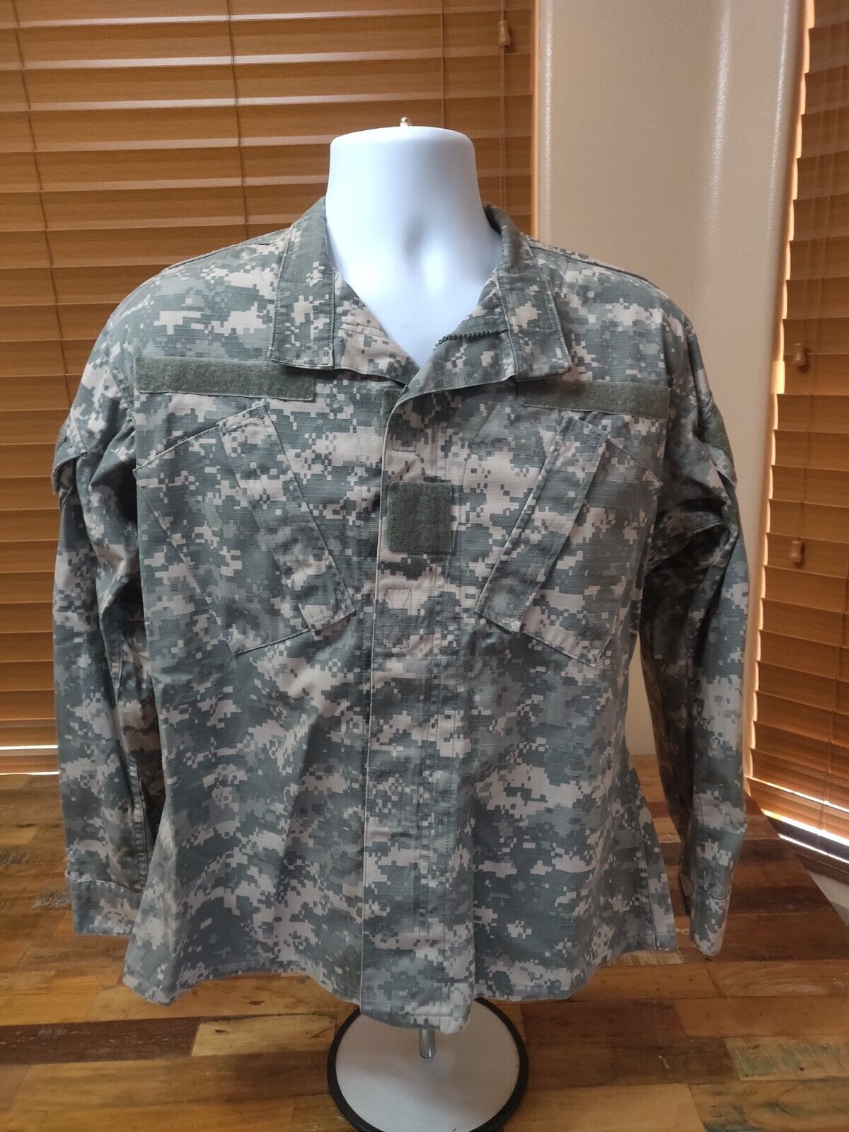 ACU Camo Mens XS-short Military Shirt
