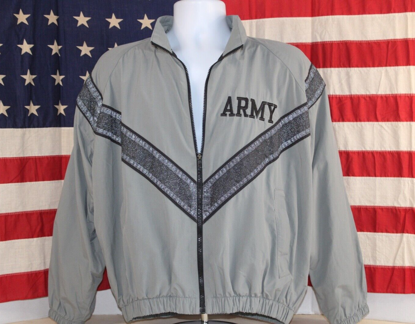 US Army Gray Physical Fitness Uniform Zip Windbreaker Training Jacket S/Short