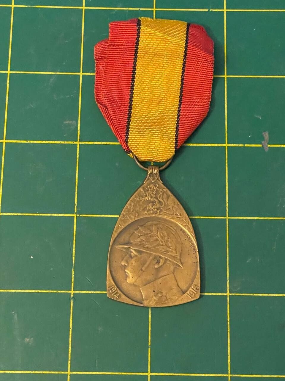 WW1 WWI Belgian Army 1914-18 War Commemorative Medal