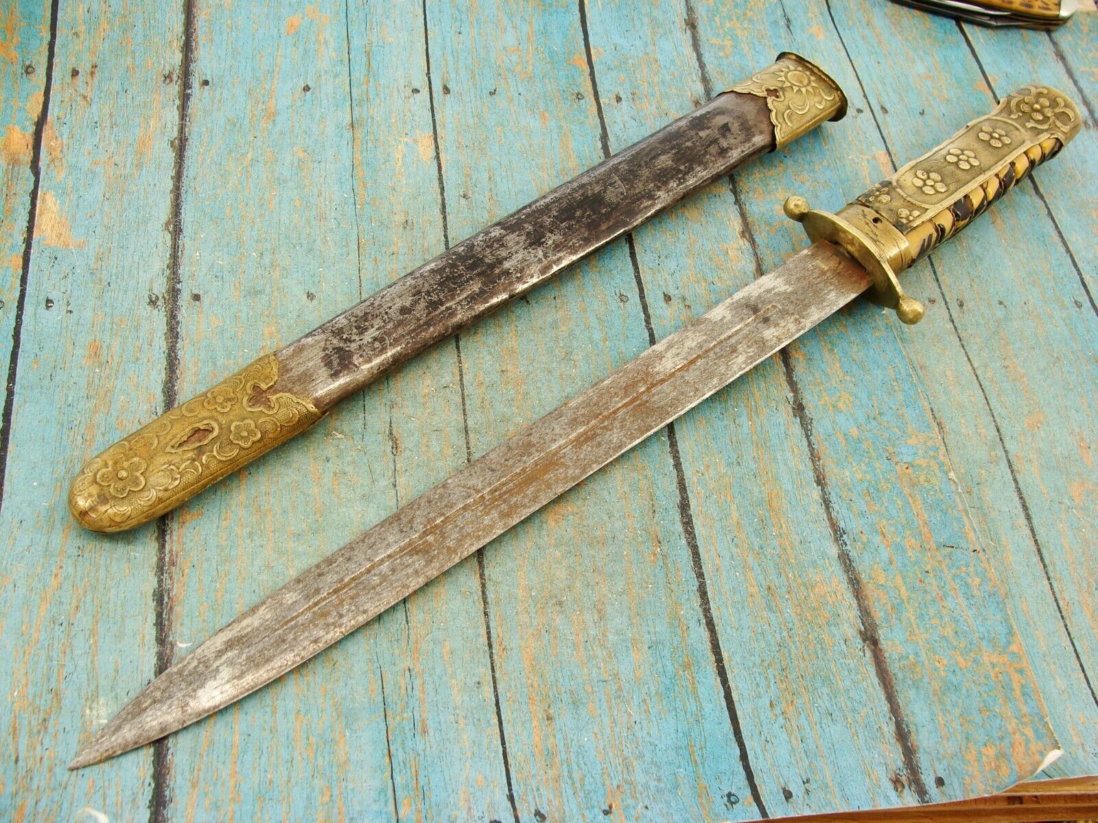 WWII CHINESE NATIONALIST MILITARY OFFICER DRESS DAGGER DIRK KNIFE VINTAGE KNIVES