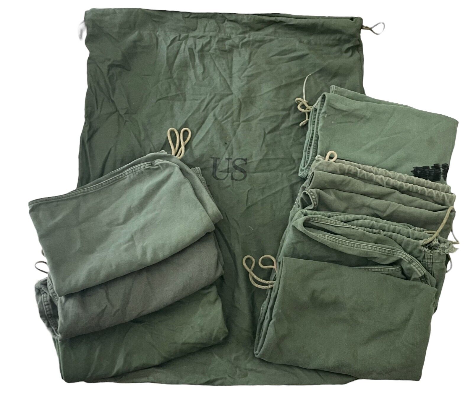 Lot of 8 US Army BARRACKS BAGS OD Green 100% Cotton Large Laundry Bags Military
