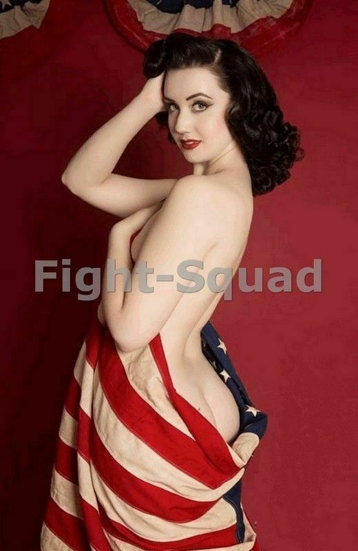 WW2 Picture Photo Pin Up with American Flag 2120