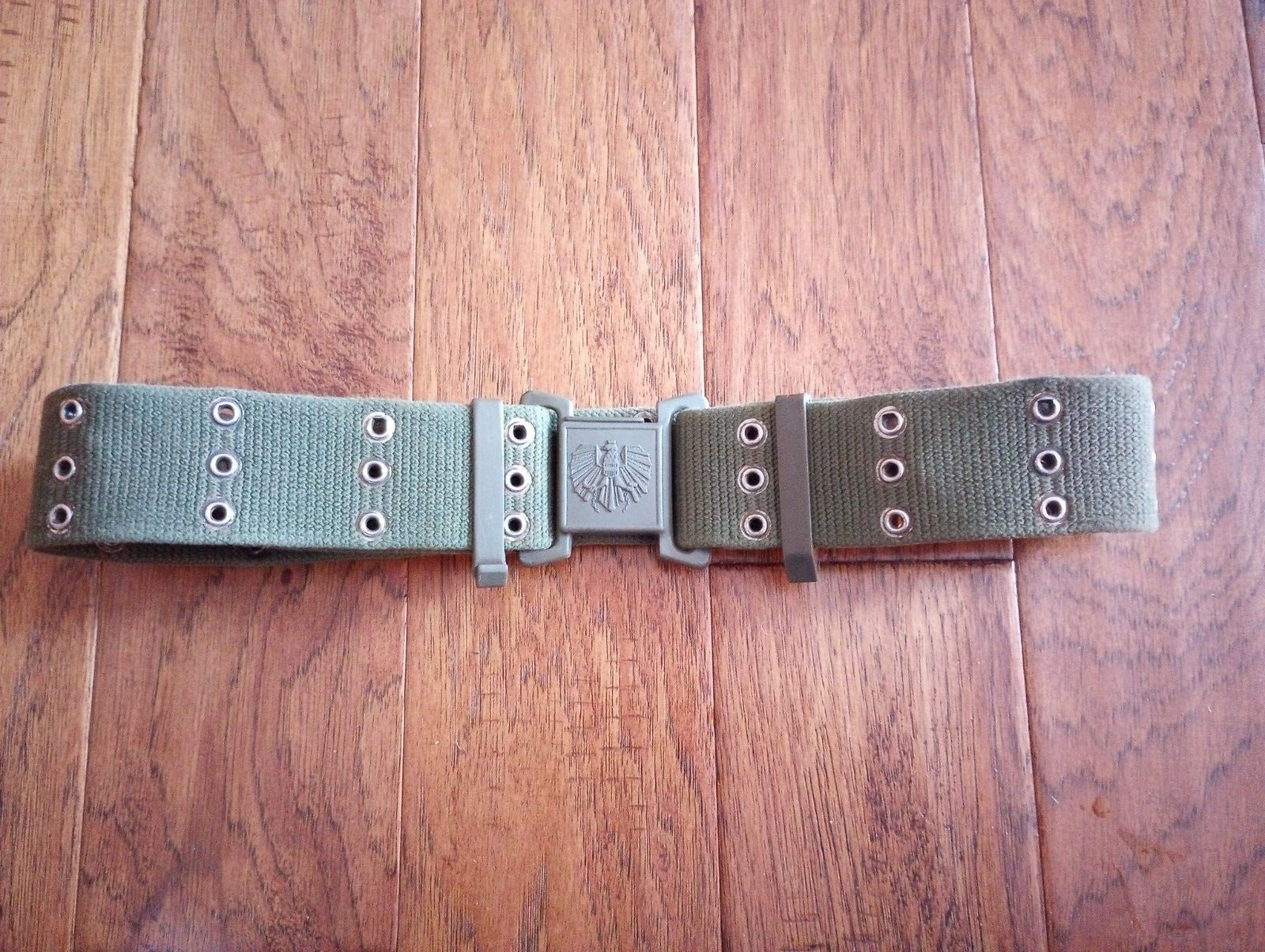 GENUINE AUSTRIAN MILITARY ARMY COMBAT PISTOL BELT AND BUCKLE HEAVY WEB MATERIAL