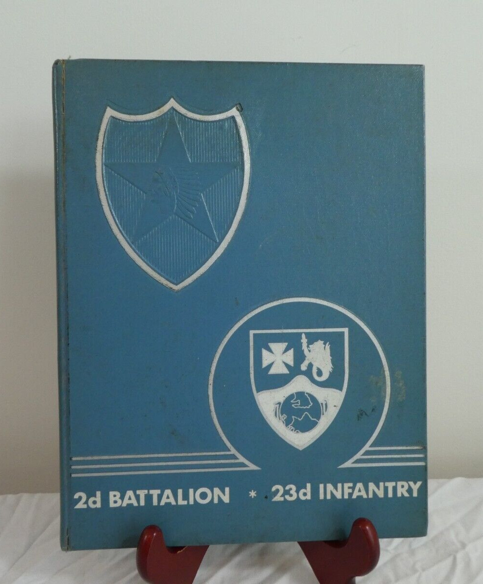 US Army Ready Force STRAC 2d BN 23d INF 1963 ID Photos Soldiers Log Book Vietnam