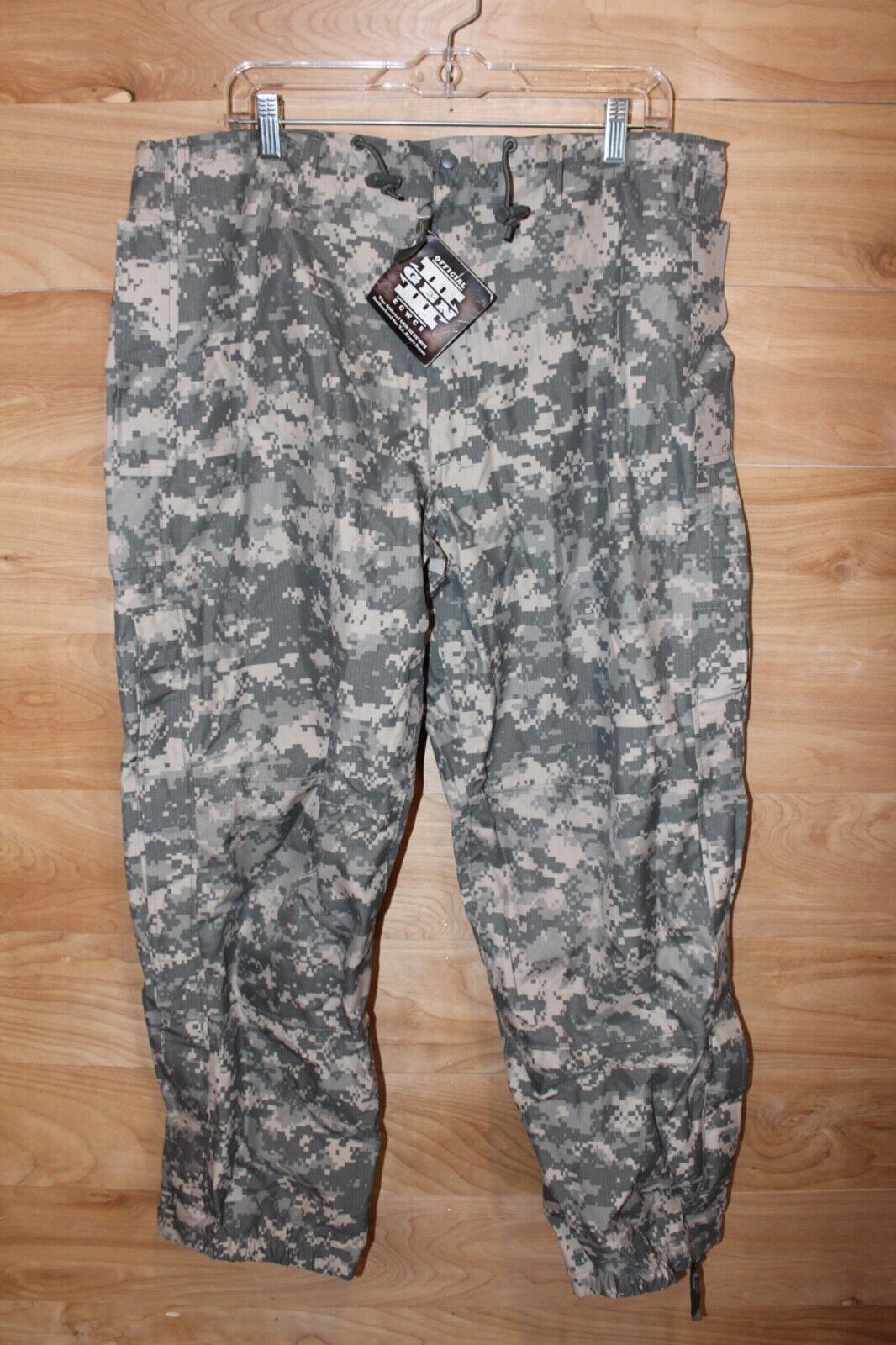Army ACU Extreme Cold Wet Weather Gen III L6 Pants Trousers Medium Regular