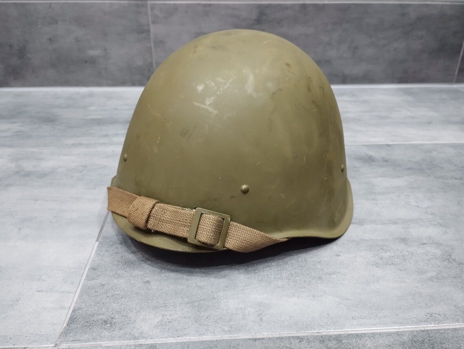 Original Russian Army WW2 SSh-40 Steel Soviet Helmet Liner Chinstrap USSR Size 1