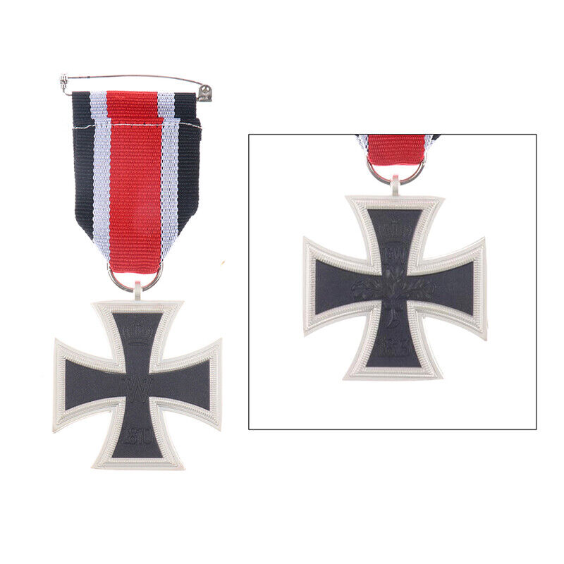 Germany 1914 Iron Cross 2nd Class with Ribbon World War I Military medal. Hu