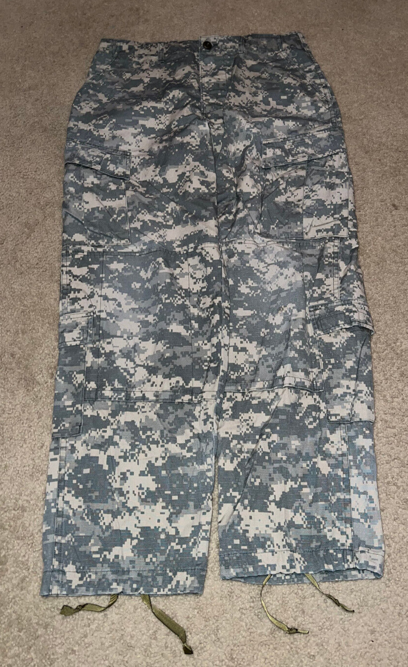 Army Combat Uniform - ACU Gray Tactical Field Cargo CAMO Pants - MEDIUM REGULAR