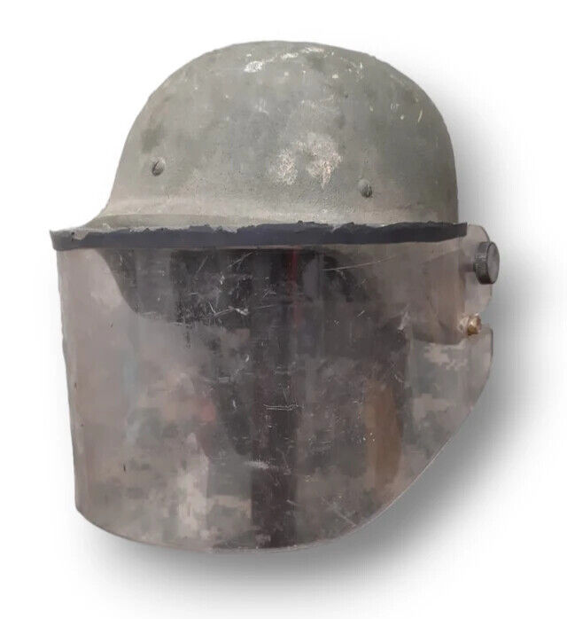 Canadian Armed Forces Prototype Barrday P2 Riot Helmet