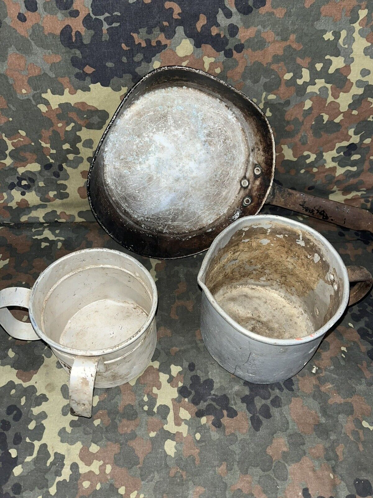 WW2 Wehrmacht German Field Gear Kitchen Cooking Pots and Pans Small