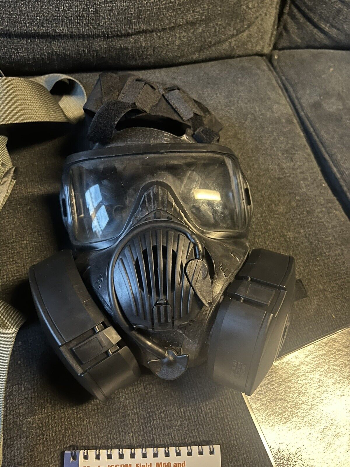 AVON M50 GAS CHEMICAL MASK SIZE SMALL W/ M61 CANISTERS- U.S. MILITARY / LAW ENF