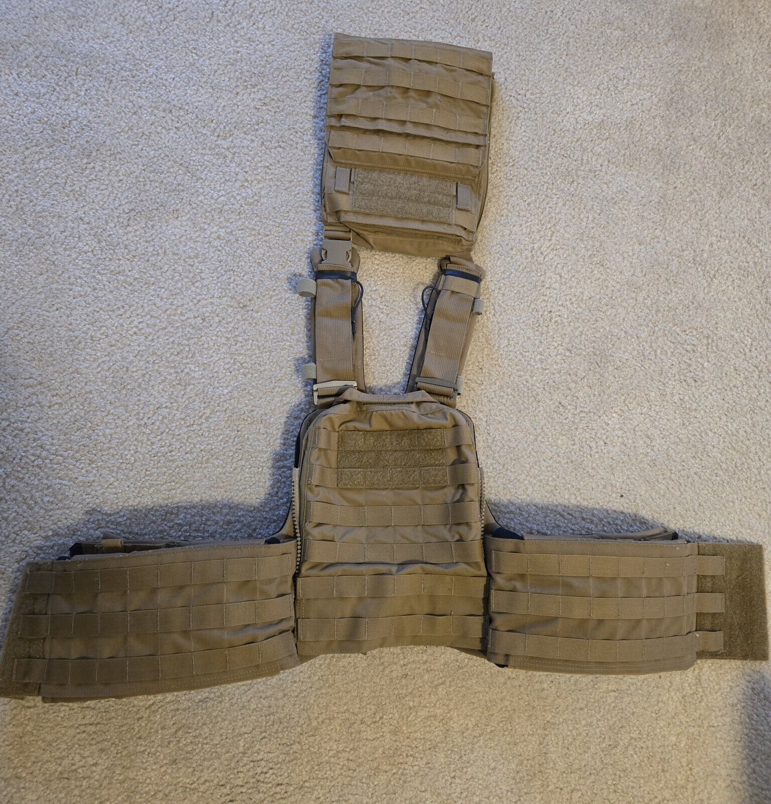 Crye Precision CPC Cage Plate Carrier Coyote Brown MEDIUM Complete w/ Platebags 