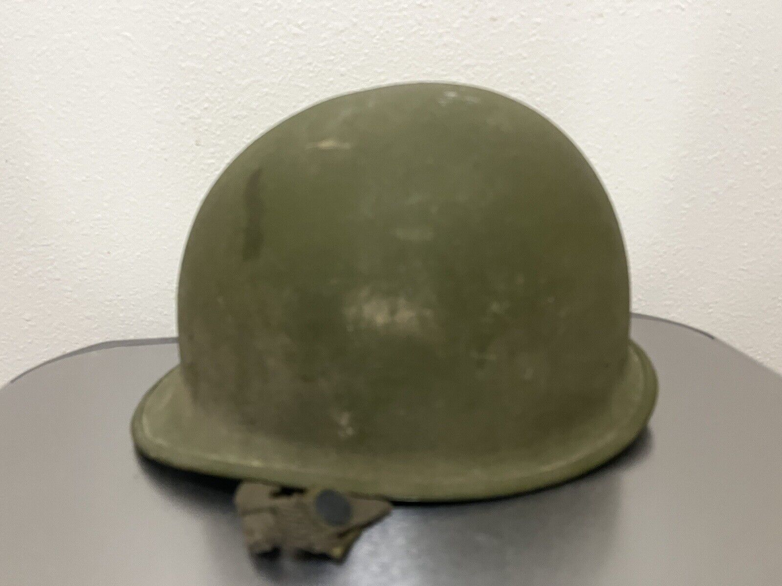 us army helmet liner Metal Us Army Helmet With Chin Strap Dated 1986 See Pics