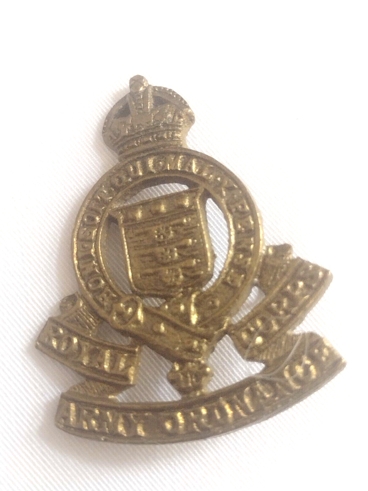 Royal Army Ordnance Corps Cap Badge KC Cast Brass 46mm Vintage