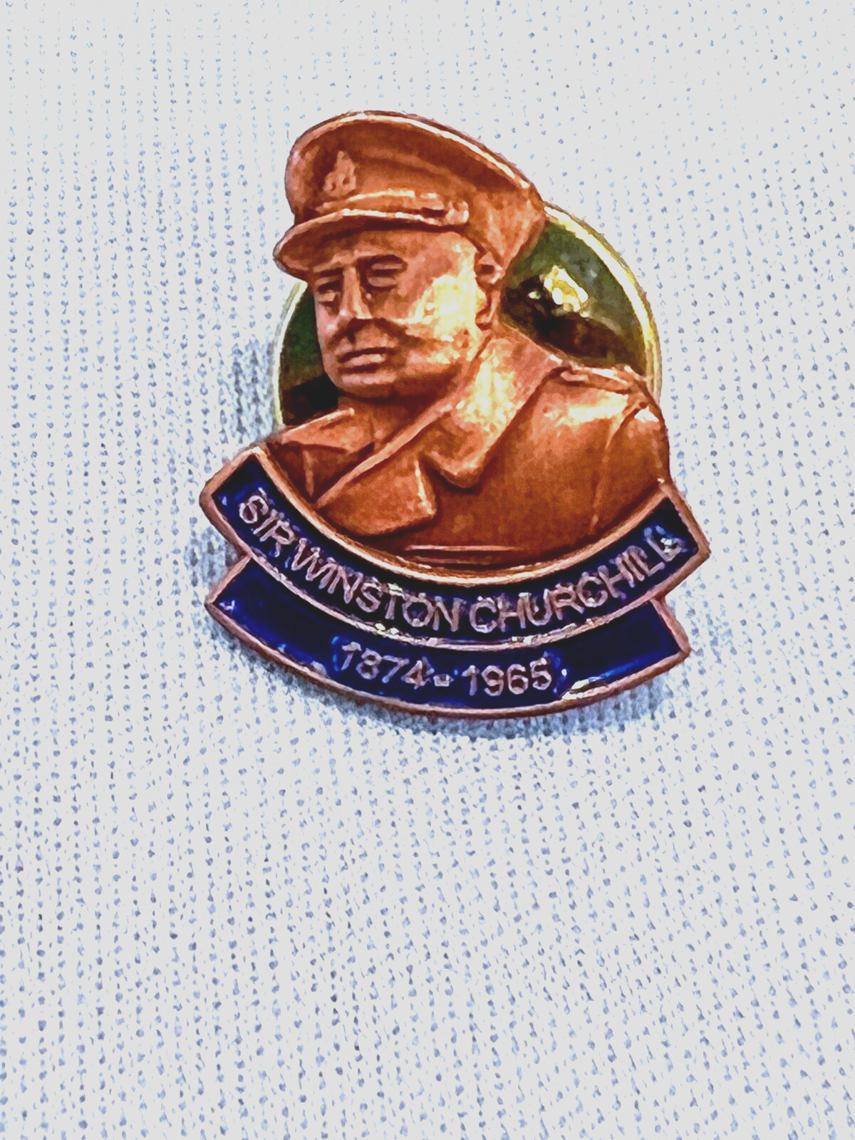 Vintage Prime Minister Winston Churchill Commemorative Lapel Pin
