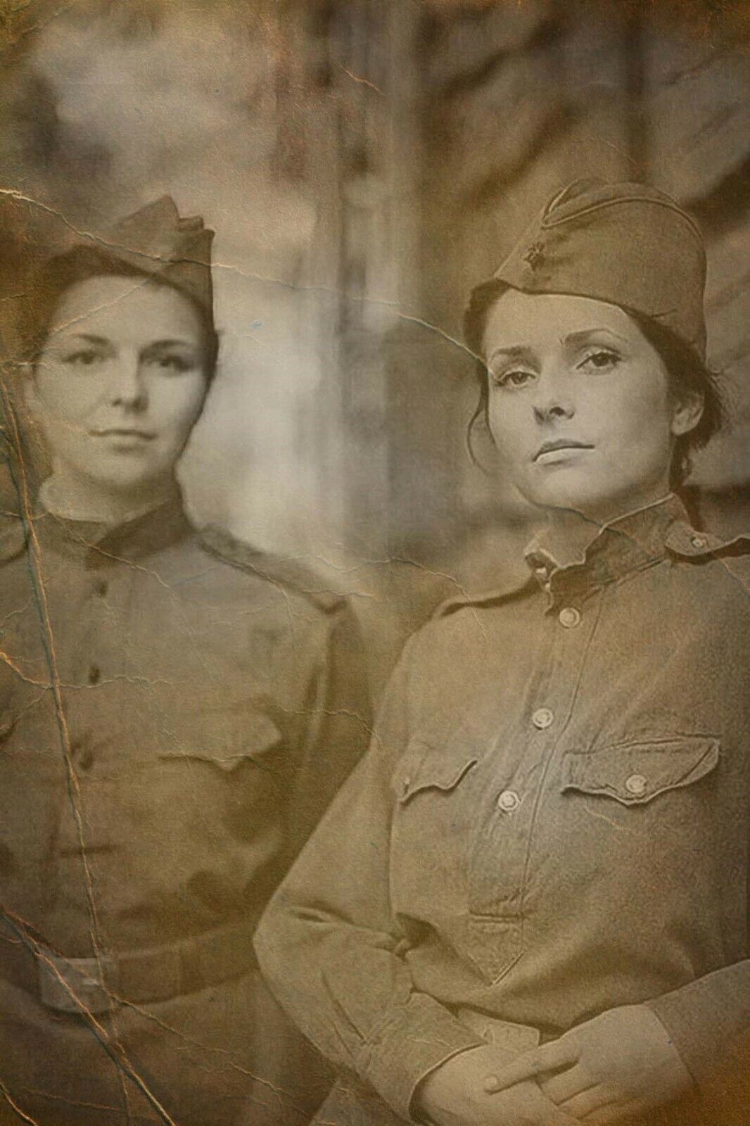 Soviet Union woman uniform WW2 Photo Glossy 4*6 in W025