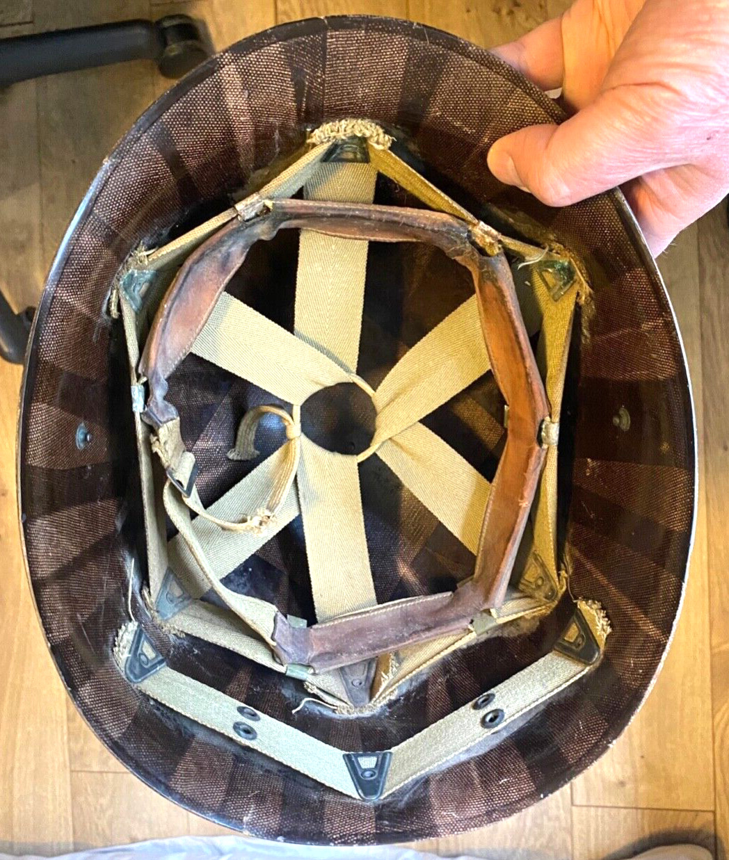 WWII US M1 Westinghouse Helmet Liner w/ 1945 Vogt Headband - BEAUTY