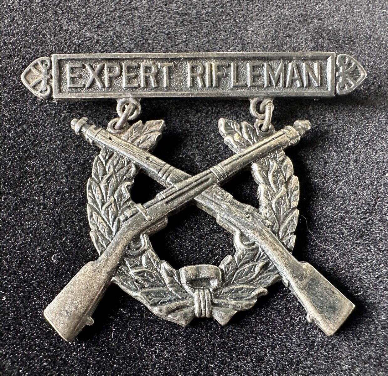 WWI to WWII U.S Marine Corps Rifle Expert Rifleman Pin Sterling Silver