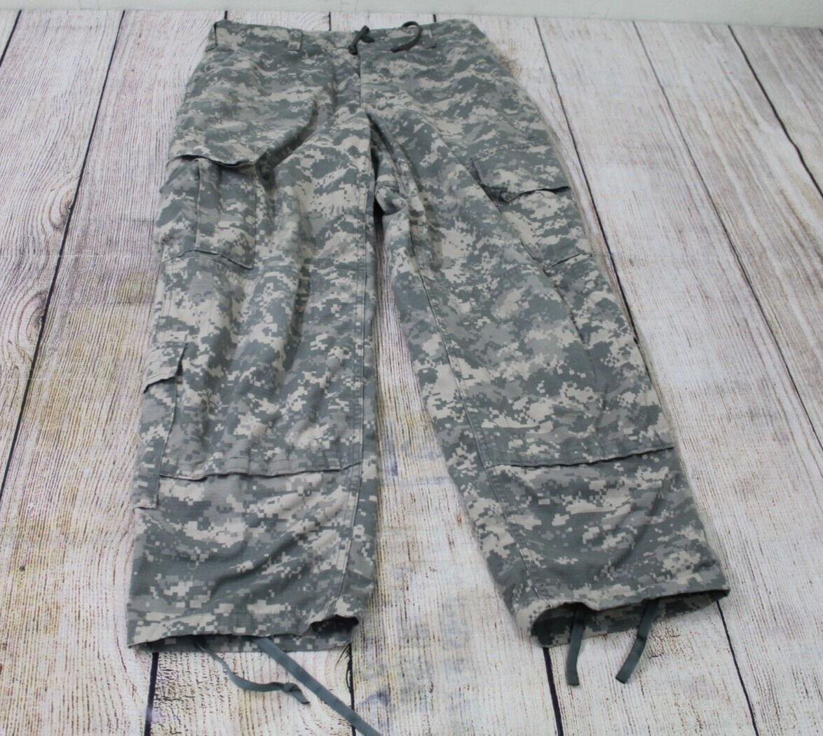 US Army Combat Uniform Trouser Cargo Pant ACU Digital Camo Small Short (F)