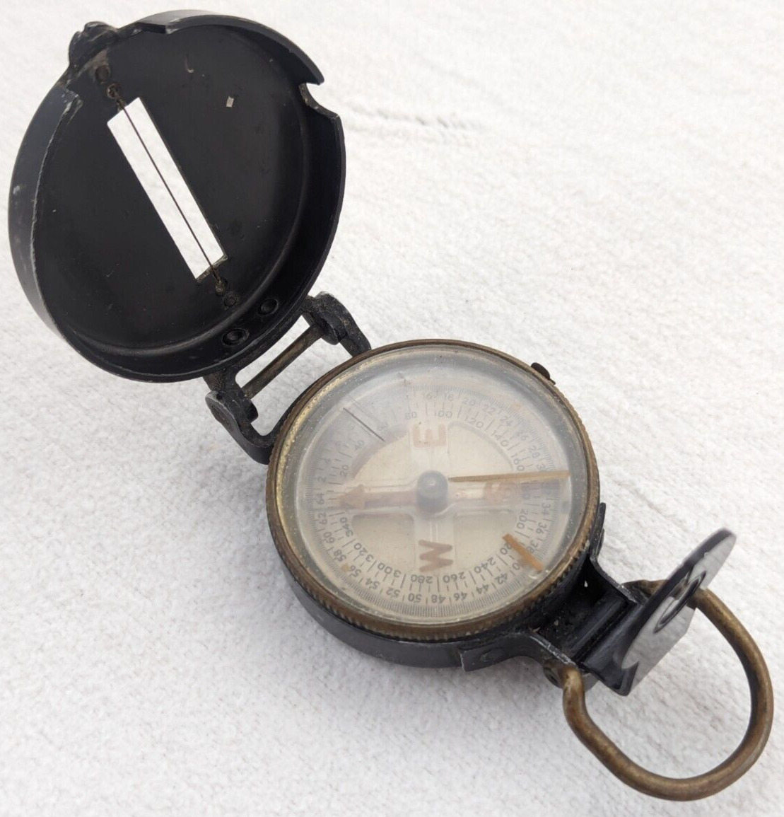Superior Magneto Corp Black Compass 8-45 US Army Corps of Engineers 1945 Vintage