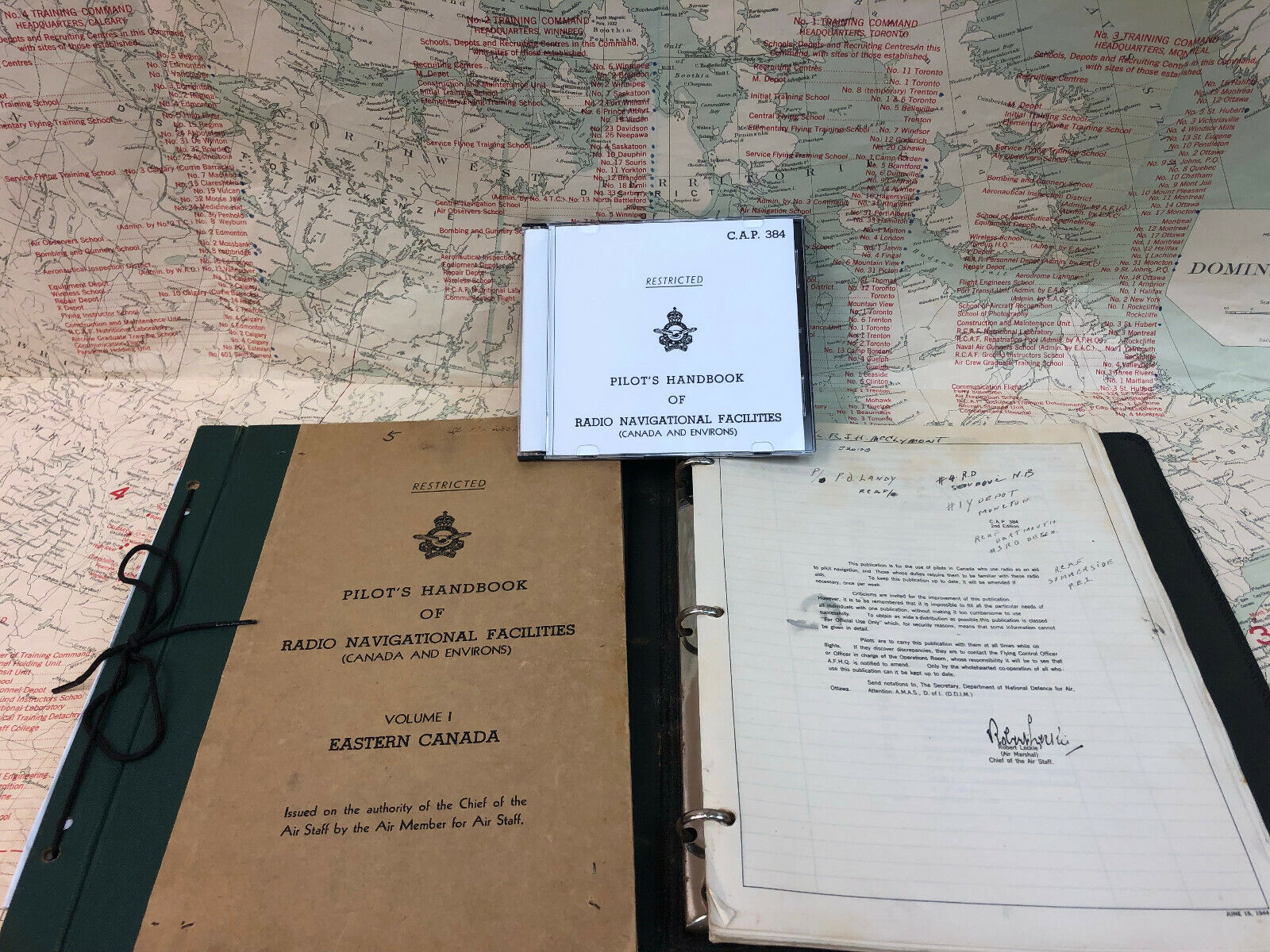 WW2 CAP384 Pilots Handbook of Radio Navigational Facilities V1-2 DVD