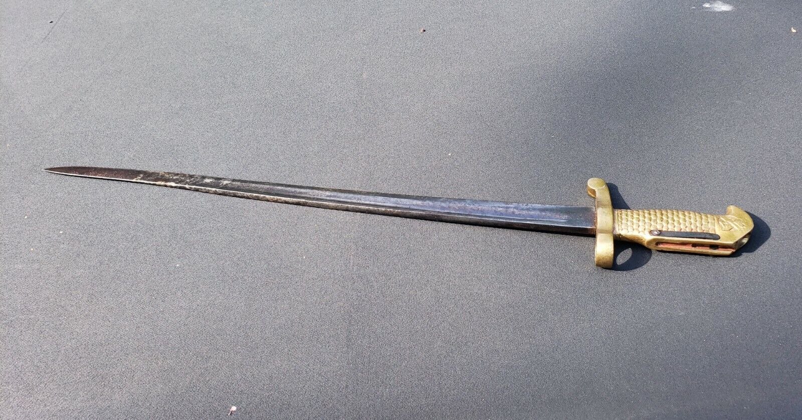 US NAVY MODEL 1870 BAYONET - 1ST PATTERN YATAGHAN BLADE USN ROLLING BLOCK RIFLE