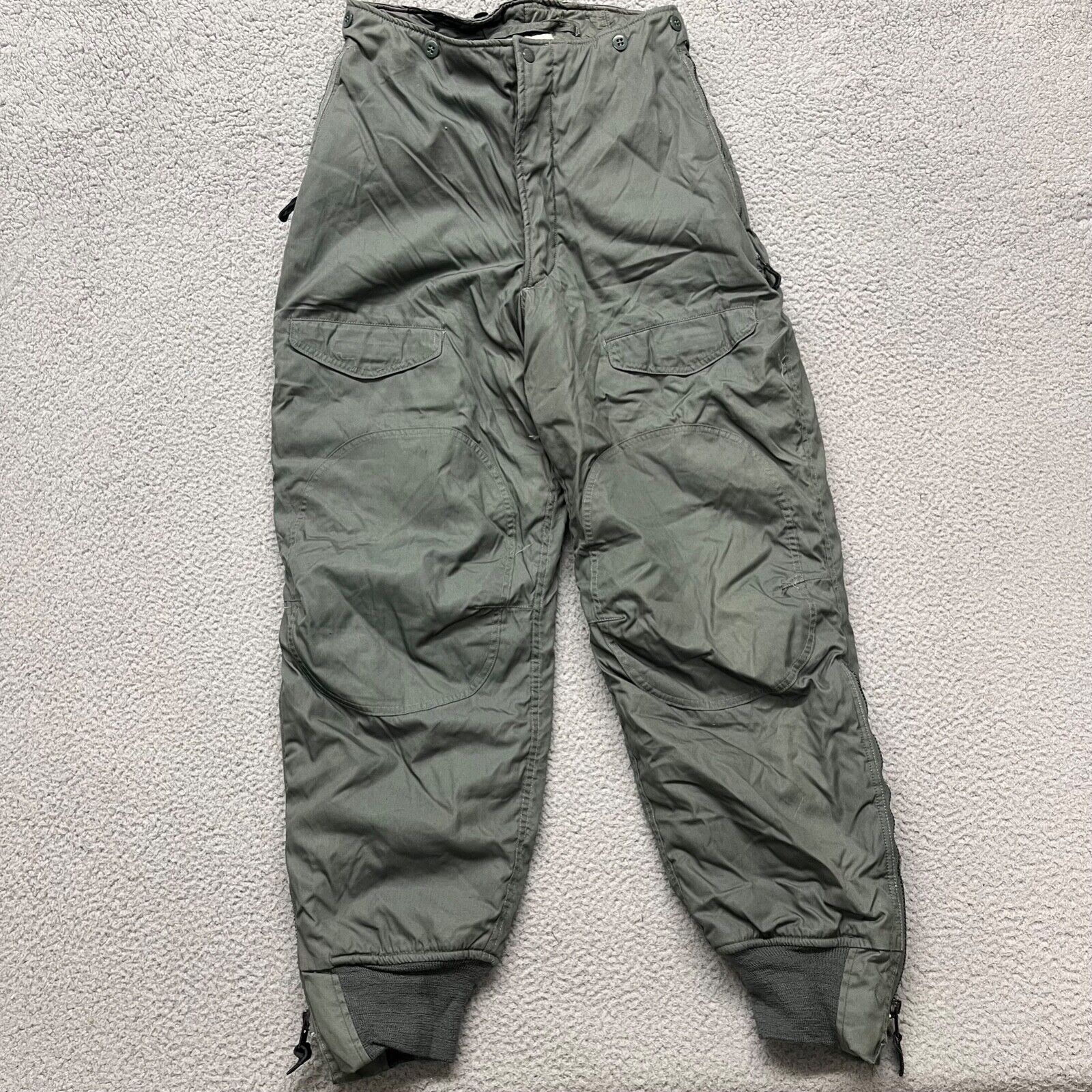 Extreme Cold Weather Trousers Type F1B Size 30 Green US Military Pants Vintage