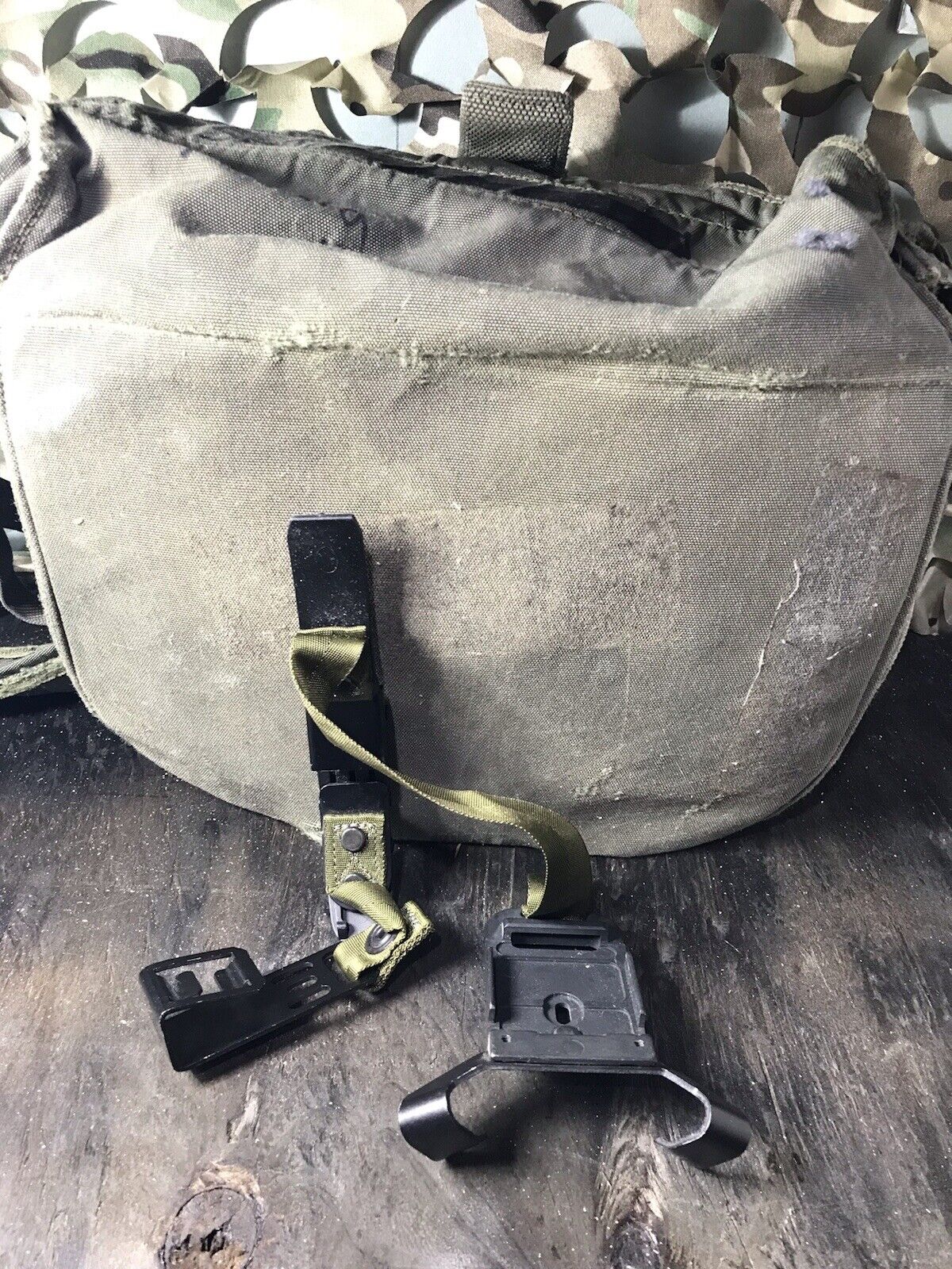 Original US Military M40 Gas Mask Bag (w/out Gas Mask)