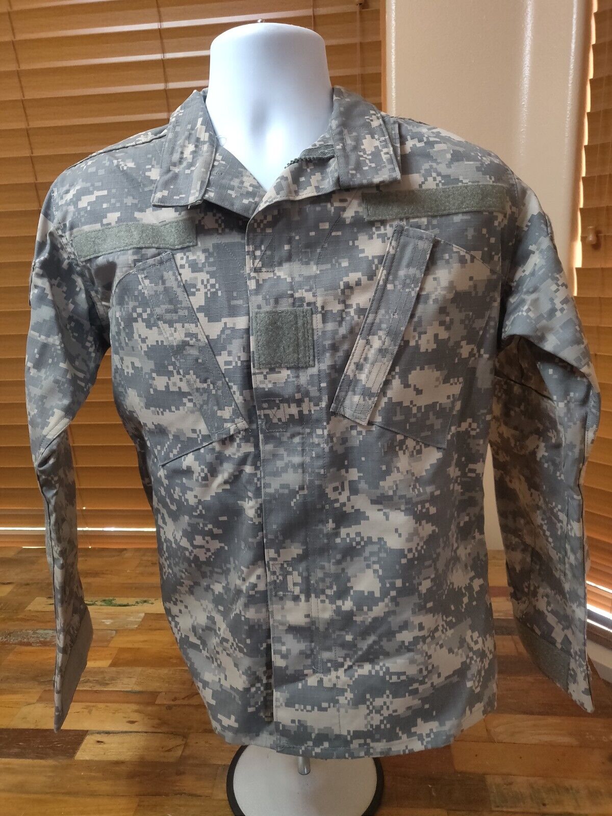 ACU Camo XS-short Men\'s Military Shirt