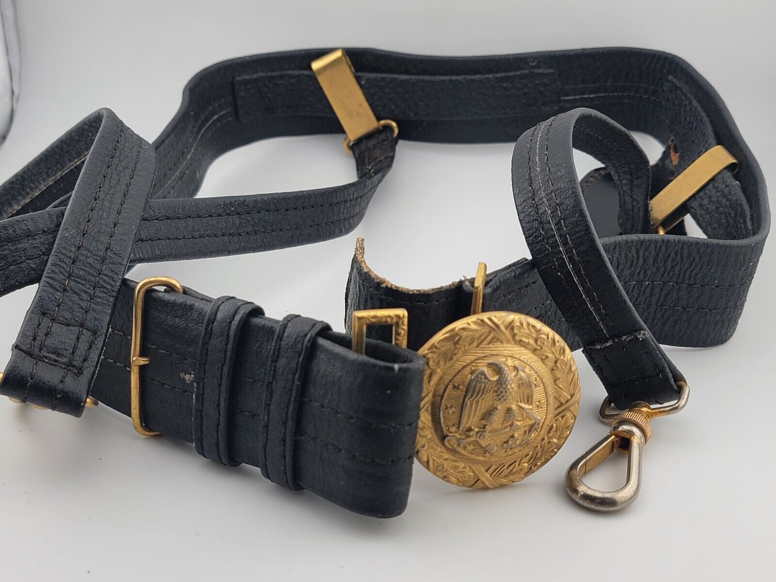WW2 US Navy Officer Metal Brass Belt Buckle ,Sword Belt & Hanger. VG Condition
