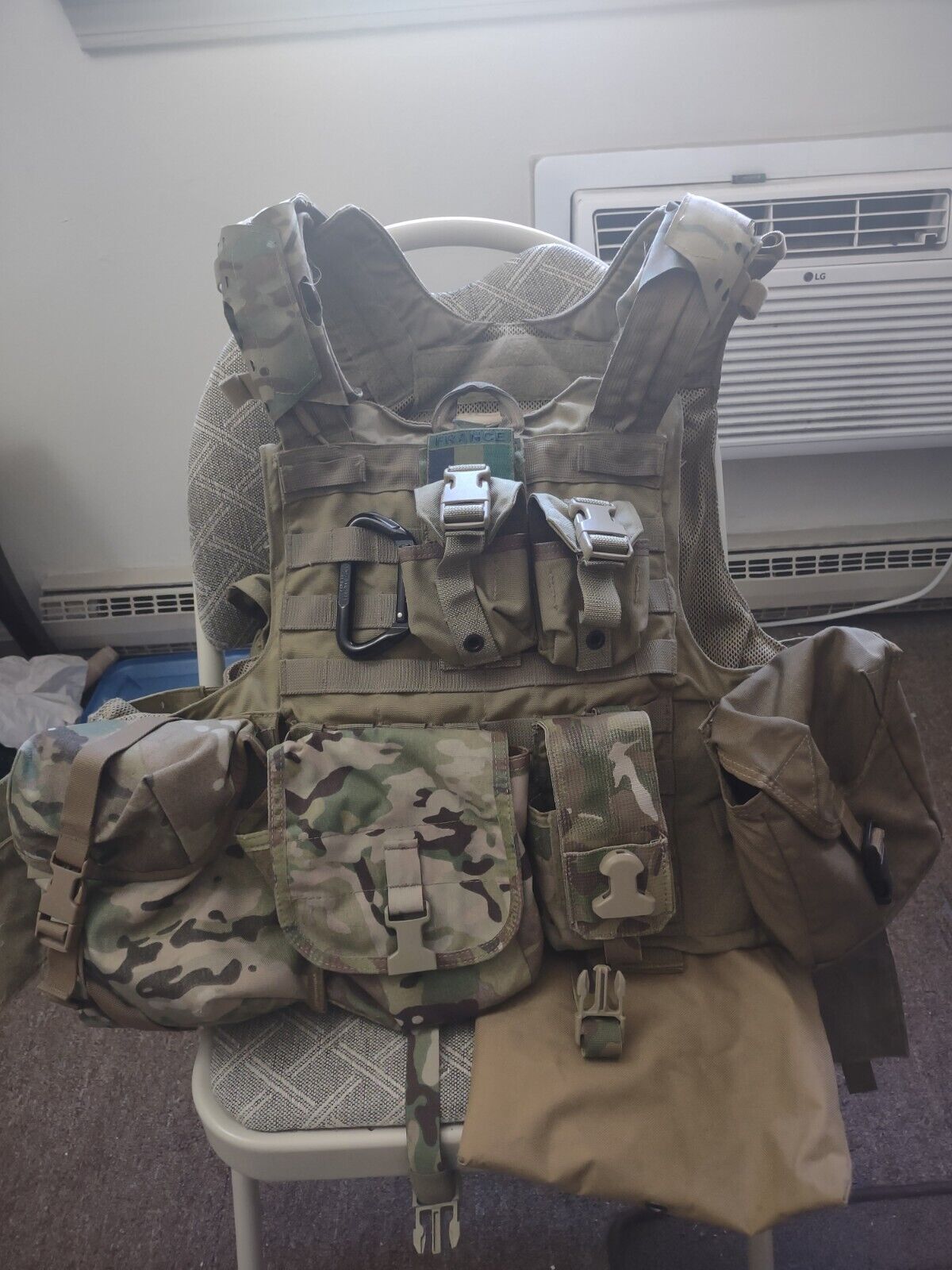 Eagle Industries CIRAS Armor System Plate Carrier Vest Tan Large With Pouches