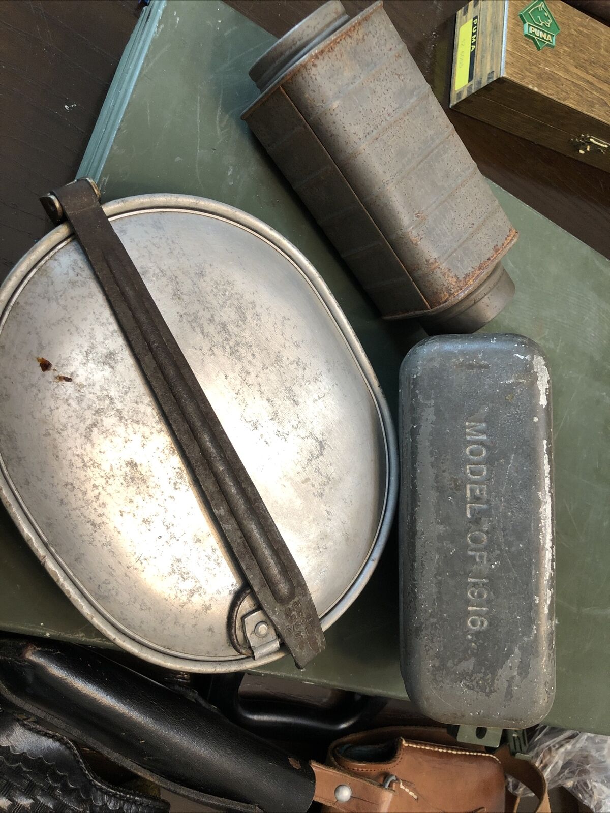 WW1 condiment tin, bacon tin and mess kit