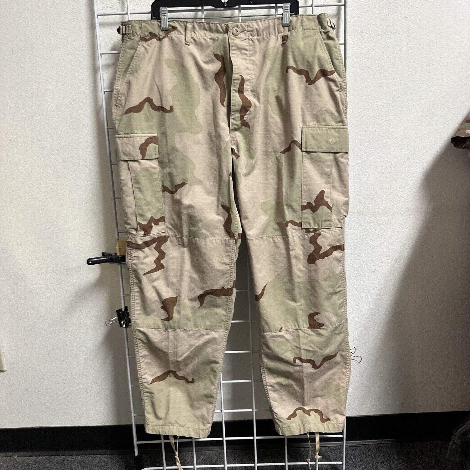 MILITARY ISSUED OIF DCU DESERT TROUSERS X LARGE REGULAR HOT WEATHER