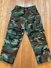 Military Issue Woodland Winter Weight BDU Pants Size Med-Reg See Description picture
