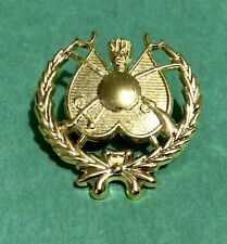 IRAQ/ Iraqi Armed Forces “Commanders” Beret Golden Pin Badge. picture