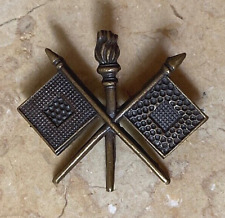 RARE WW1 AVIATION SECTION U.S. SIGNAL CORPS COLLAR PIN - J.R.GAUNT LONDON 1917 picture