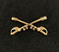 ☀️U.S. Army Gold Cavalry Crossed Sabers, Military Hat Lapel Pin, Medium 1-1/2