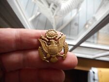 early brass military screwback pin medal with eagle picture