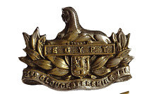 3rd Volunteer Battalion Gloucestershire Regiment Cap Badge Cast Brass 2 Lug Rare picture