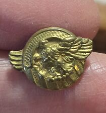 WWII Ruptured Duck Honorable Discharge Lapel Pin Goldtone picture