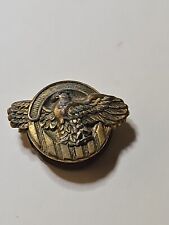 WWII US Honorable Discharge WW2 Victory 'Ruptured Duck' Lapel Button USN USMC picture