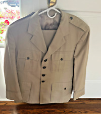 VINTAGE AIR FORCE OFFICER DRESS UNIFORM -- SUMMER WEIGHT KHAKI  --- GREAT COND picture