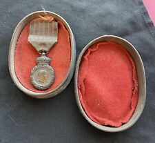 Napoleon’s Veterans St. Helena Medal 1821 w/ribbon & Original Leather Pres Box picture