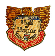 US Army Recruiting Insignia Patch Hall of Honor Distinguished Service picture