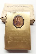 Rare WW2 Heart Shield Gold-Plated Soldier's Pocket Bible Memory New Testament  picture
