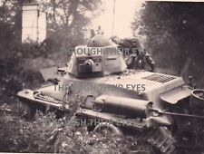 Original WW2 photo German soldier inspects knocked out French tank Bussy France  picture